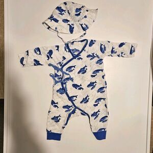 Angel Dear Whale Summer Muslin Cotton One Piece/Hat Set Outfit, Size 3-6 Months